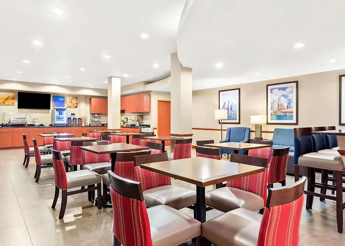 Comfort Suites Tampa Airport North