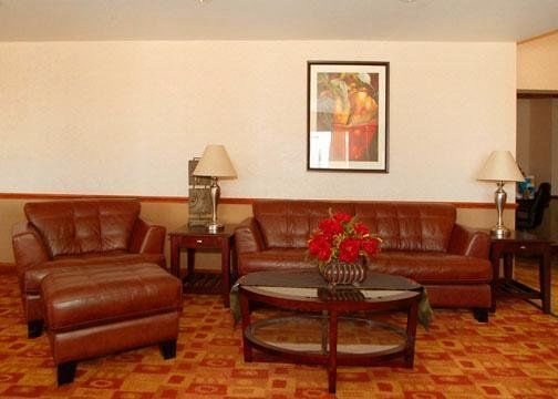 Comfort Airport North Hotel 3*