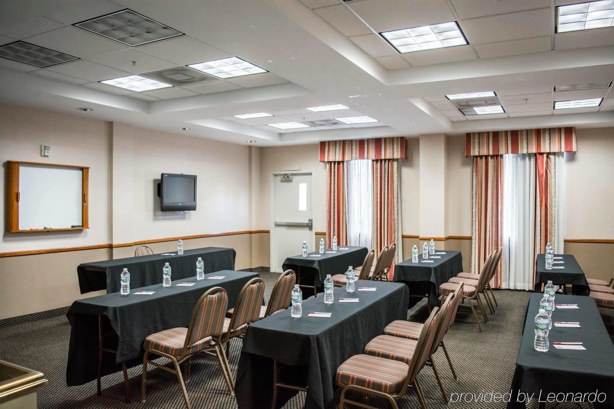 Comfort Airport North Hotel West Chase