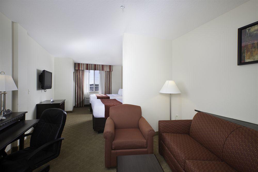 Comfort Airport North Hotel West Chase